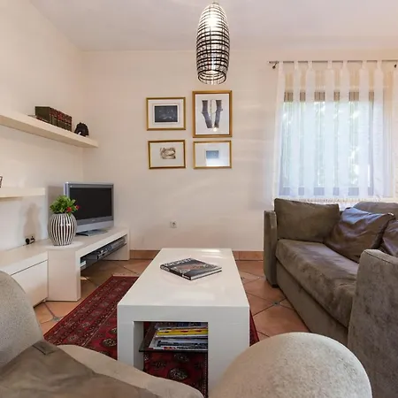 Mare Apartament