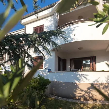 Mare Apartman